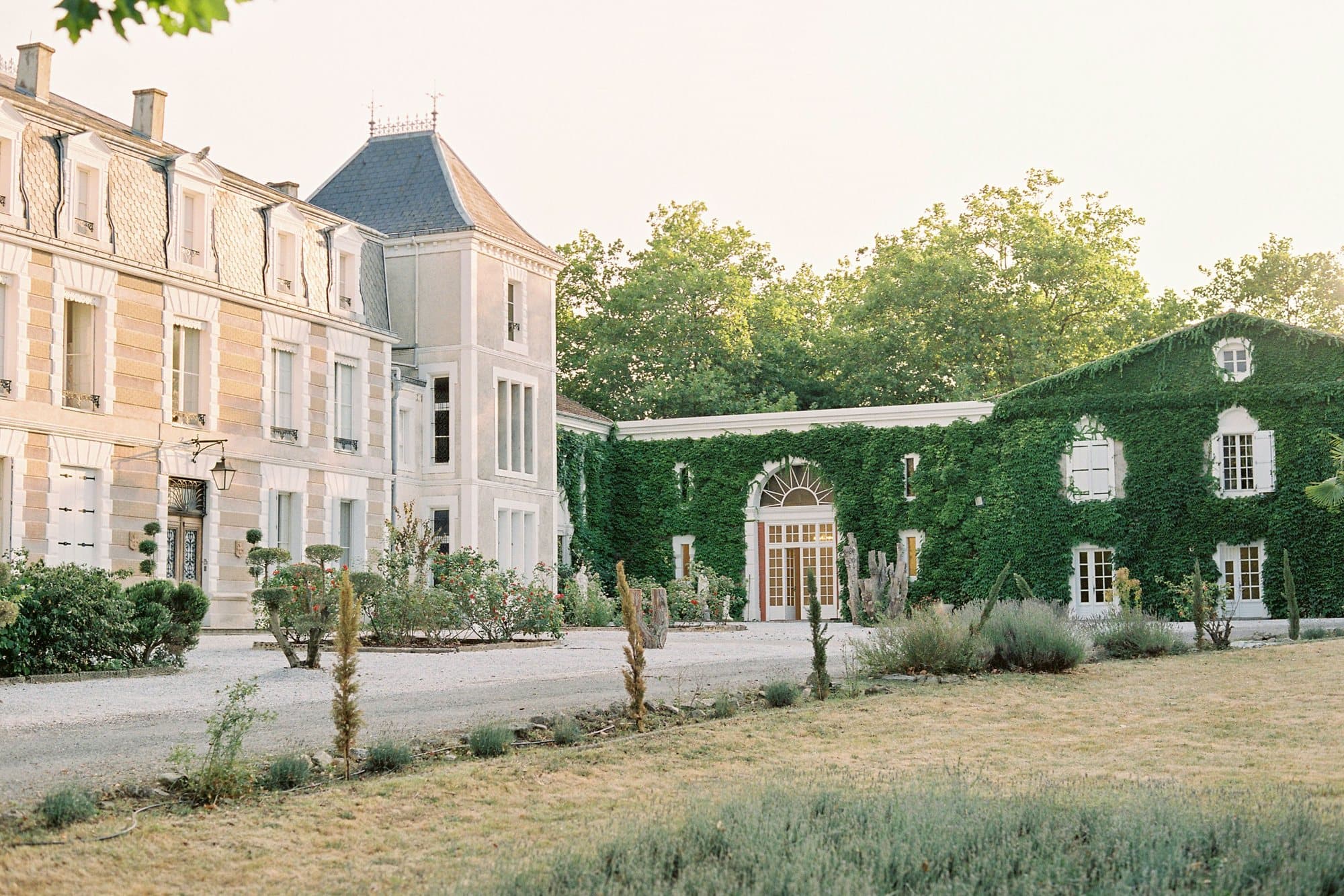 La façade du château de la Maison Saint-Joseph